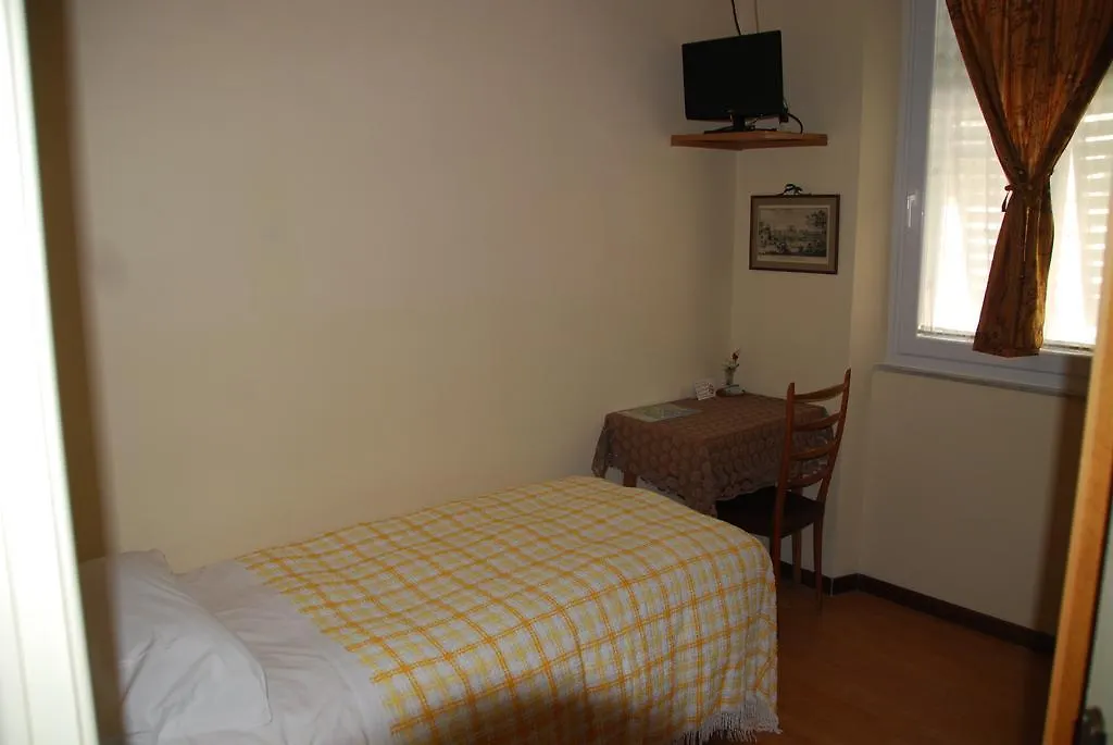 Hotel Conchiglia Montecatini Terme 2*,  Italie