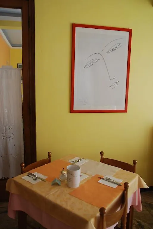 Hotel Conchiglia Montecatini Terme 2*,