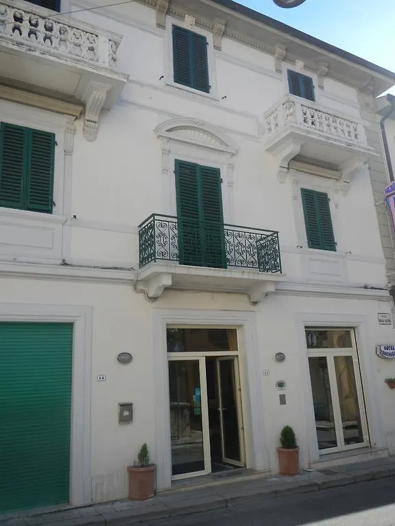 **  Hotel Conchiglia مونتيكاتيني تيرمي إيطاليا