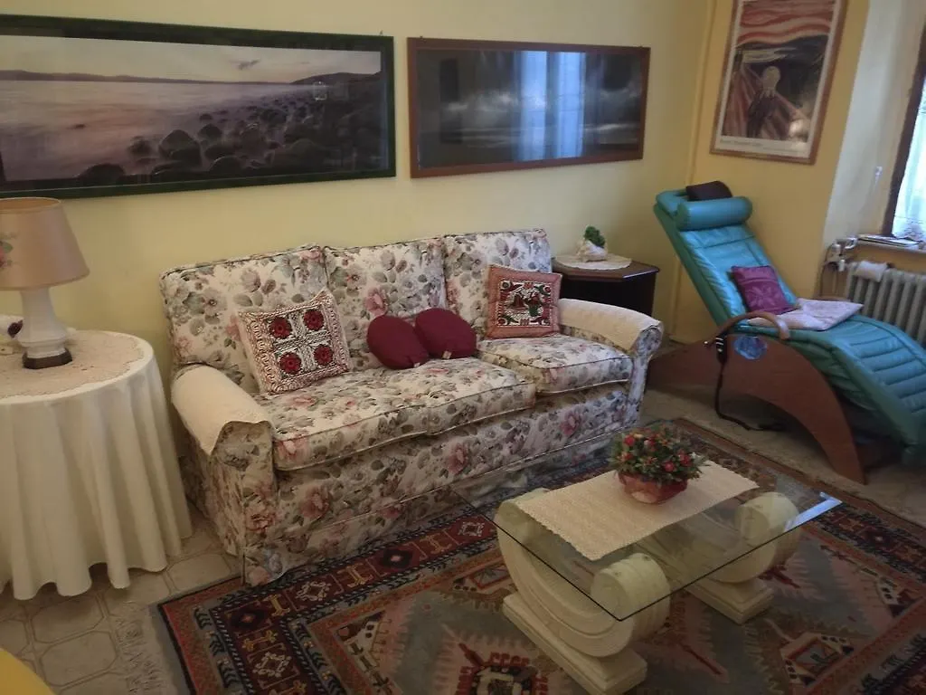 Hotel Conchiglia مونتيكاتيني تيرمي